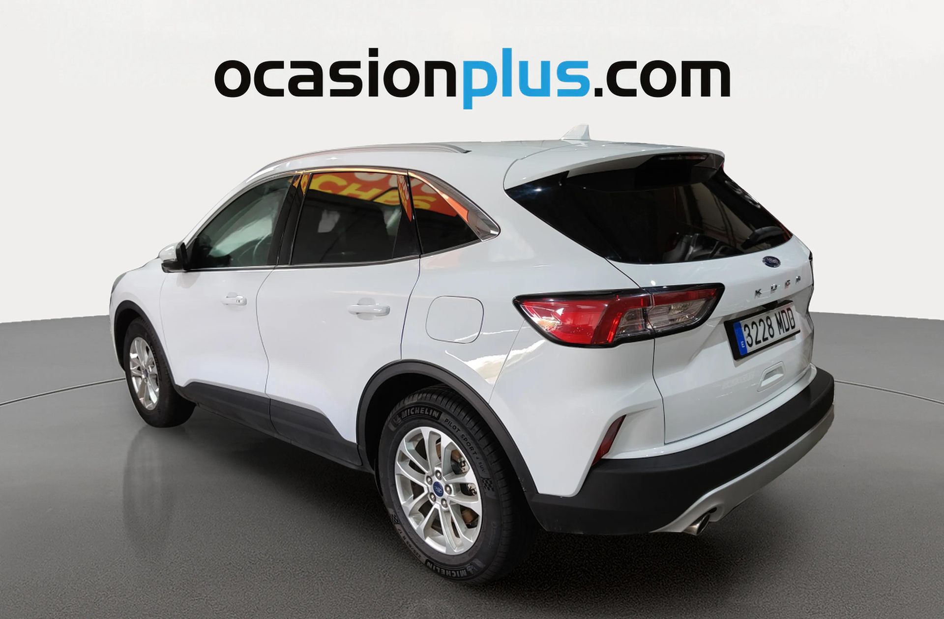 Ford Kuga 1.5 EcoBlue Titanium - foto 3