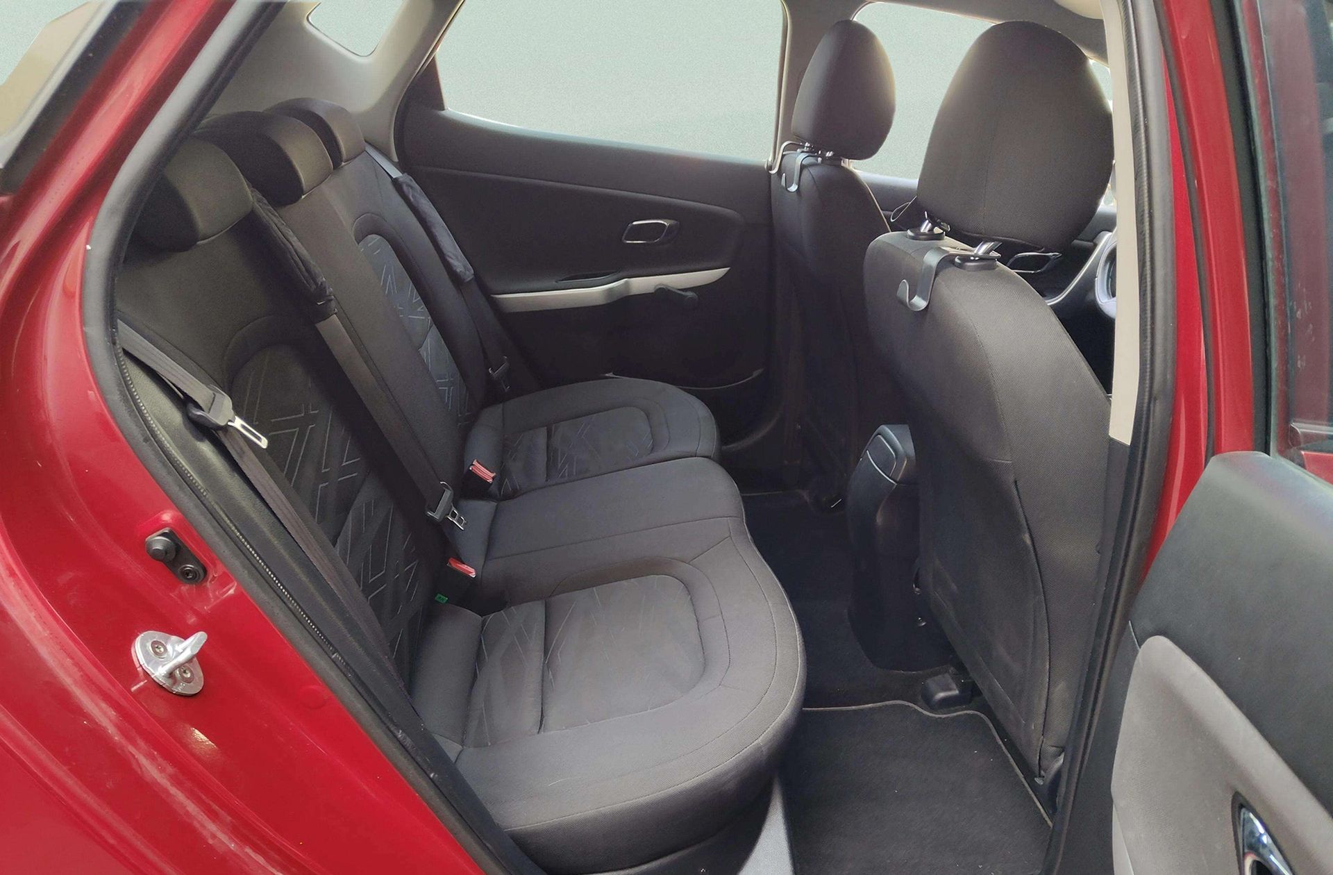 Kia Ceed 1.4 CRDi WGT Concept Plus - foto 14