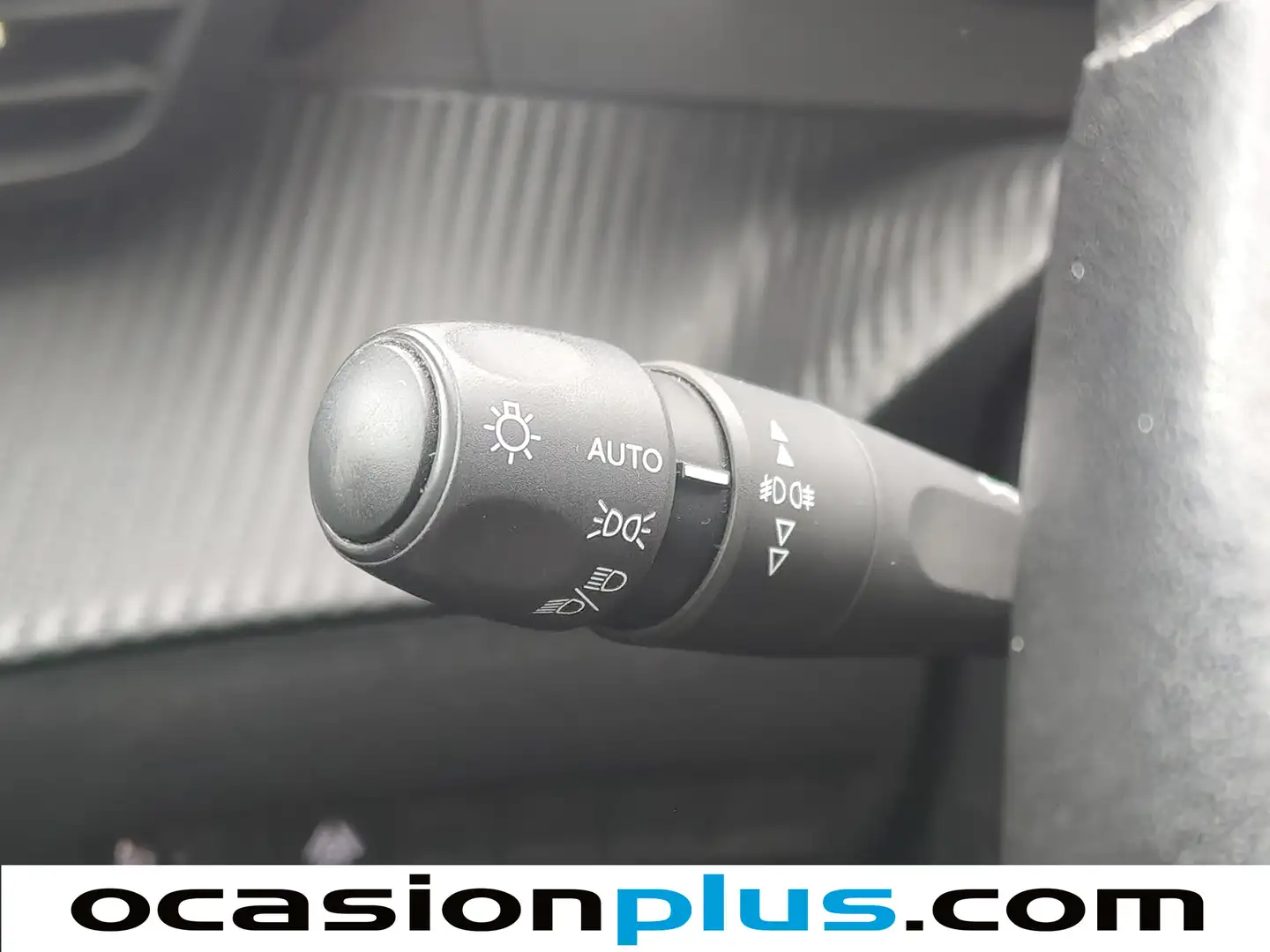 Foto Peugeot 2008 Peugeot 2008 PureTech 130 S&S Allure Pack (130 CV)