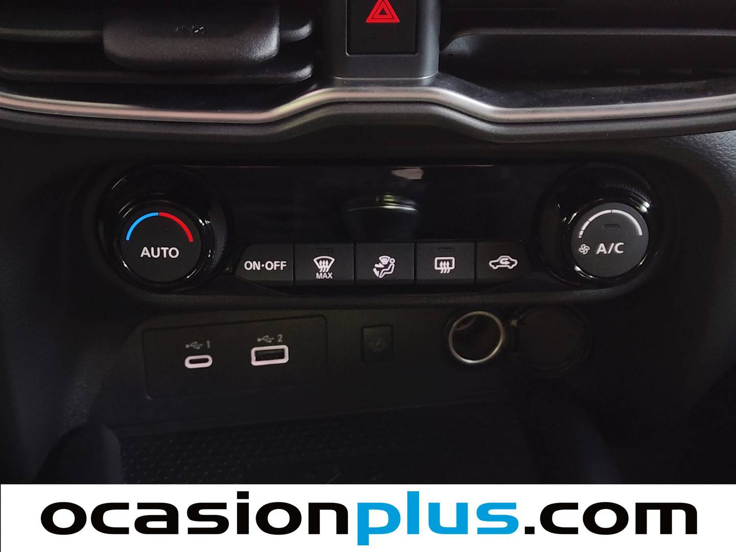 Foto Nissan JUKE Nissan Juke DIG-T N-Connecta 4x2 (114 CV)