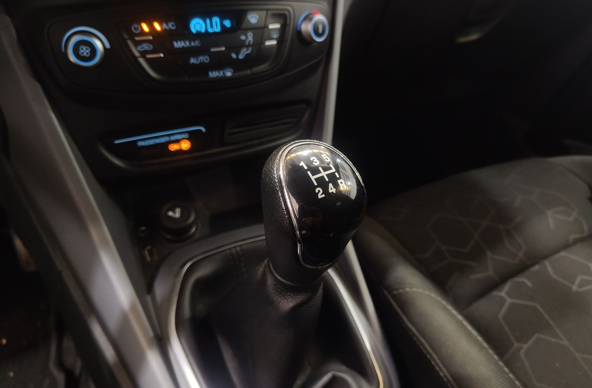Ford B-Max 1.0 EcoBoost Trend - foto 5