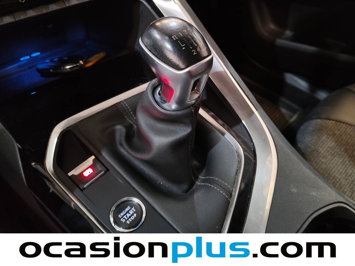 Peugeot 5008 Peugeot 5008 PureTech 130 S&S Allure (130 CV) 7 PLAZAS de segunda mano