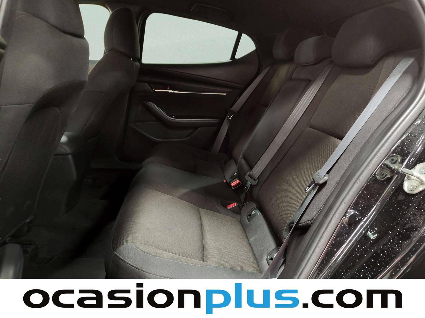 Foto asientos traseros Mazda Mazda3 Mazda Mazda 3 2.0 SKYACTIV-X Zenith (181 CV)