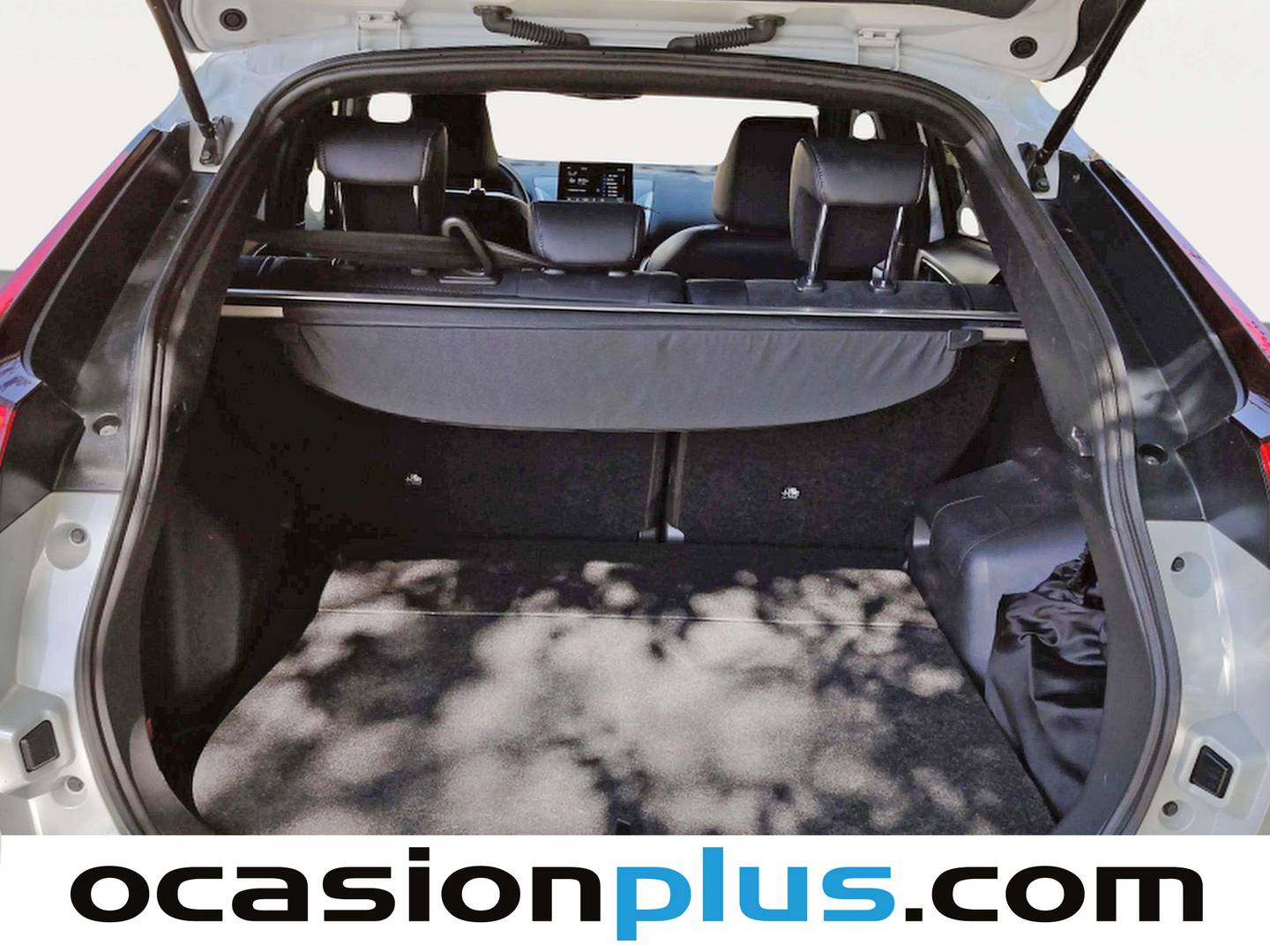Fotos maletero Mitsubishi Eclipse Cross Mitsubishi Eclipse Cross 2.4 PHEV Kaiteki 4WD Auto (188 CV)