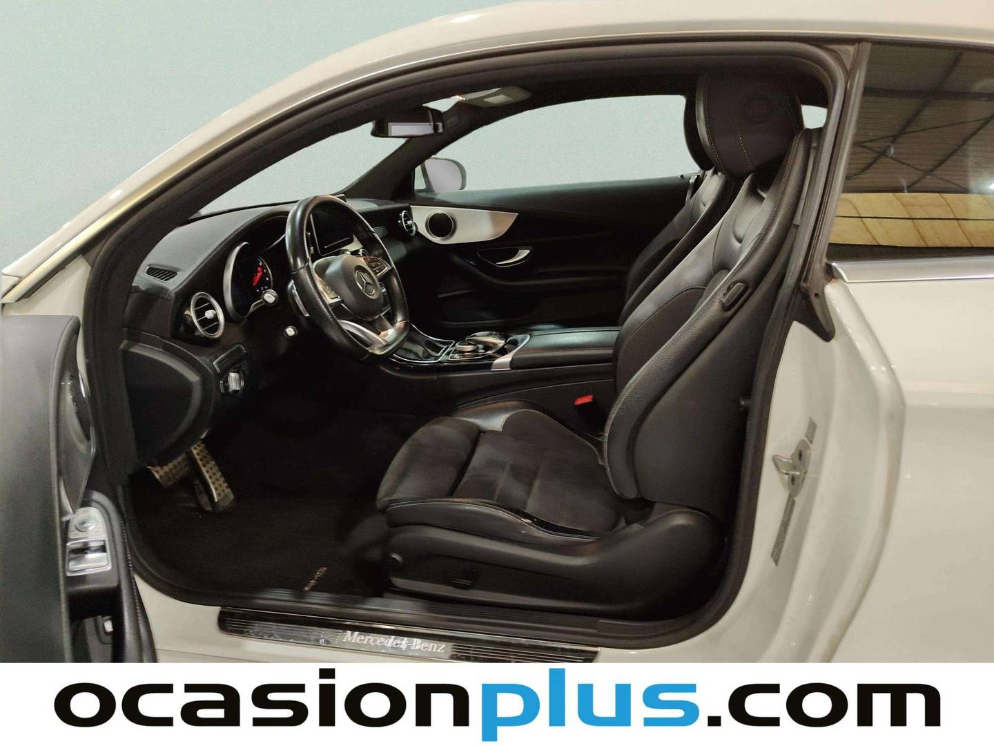Foto asientos delanteros Mercedes Clase C Mercedes Clase C Coupe 200 AMG Line (184 CV)