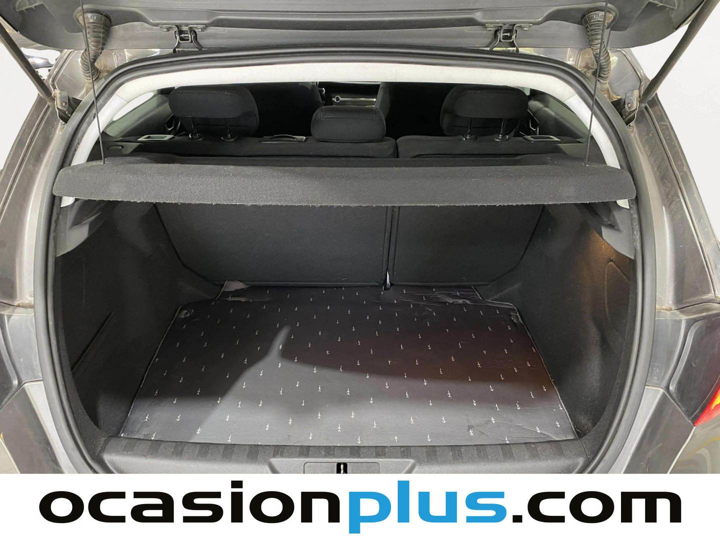 Fotos maletero Peugeot 308 Peugeot 308 PureTech 130 S&S Style EAT6 (130 CV)