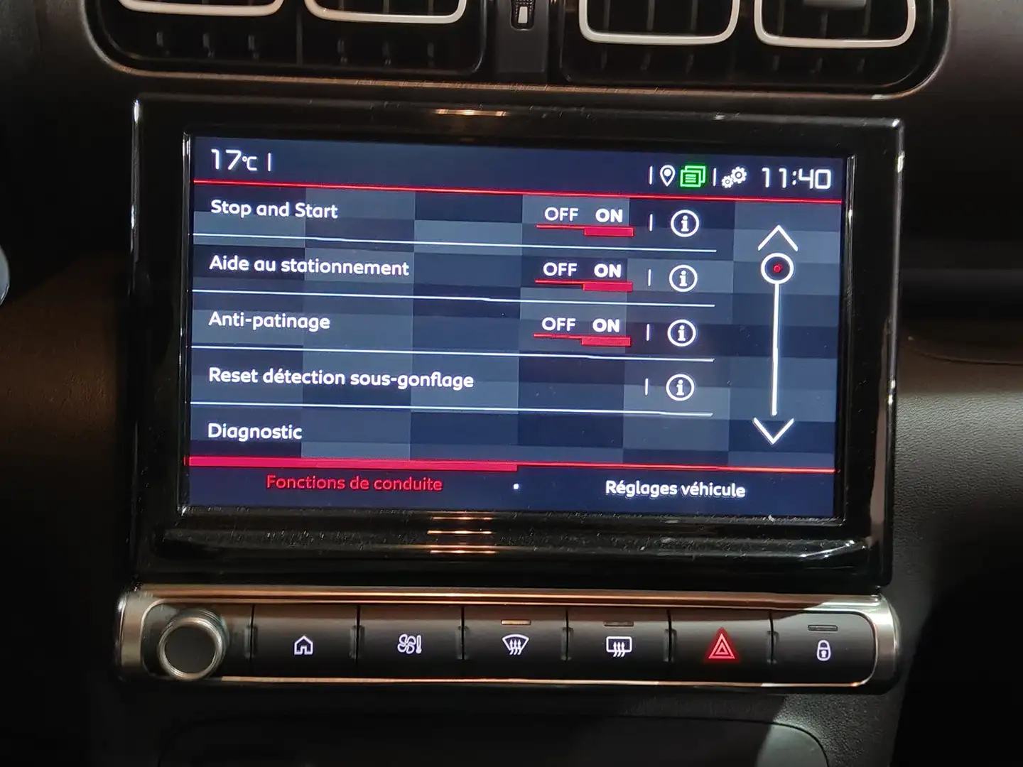 Foto Citroën C3 Aircross Citroen C3 Aircross PureTech 110 S&S Shine (110 CV)