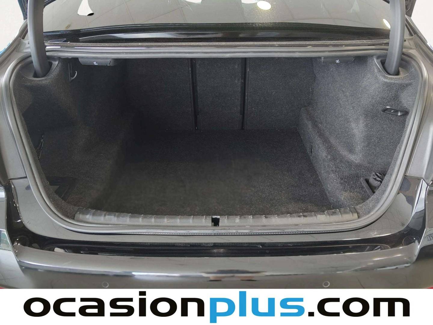 Fotos maletero BMW Serie 5 BMW Serie 5 520d (190 CV) Pack M