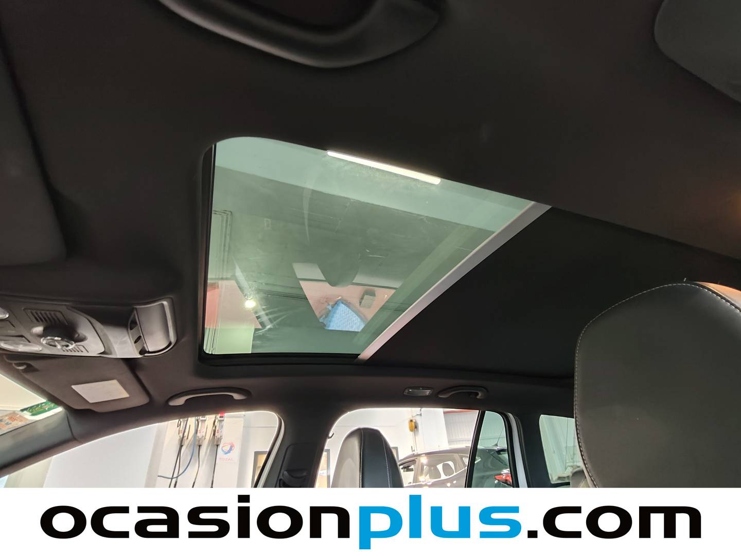 Foto Skoda Octavia Skoda Octavia Combi 2.0 TDI RS  (184 CV) DSG