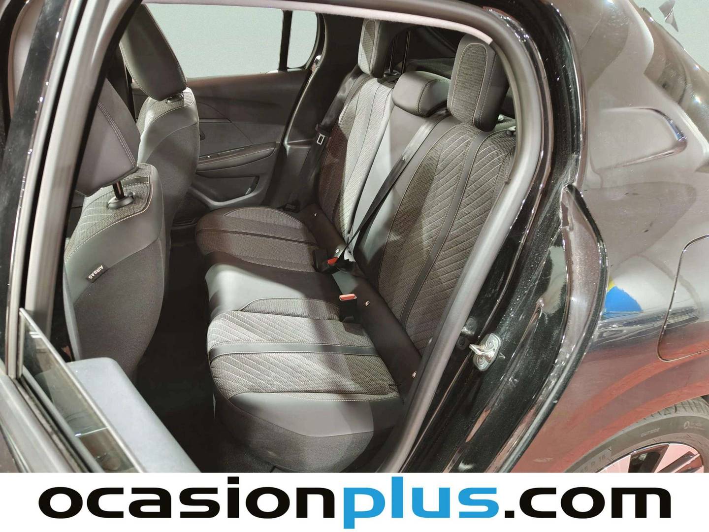 Foto Peugeot 208 Peugeot 208 PureTech 100 Allure (100 CV)