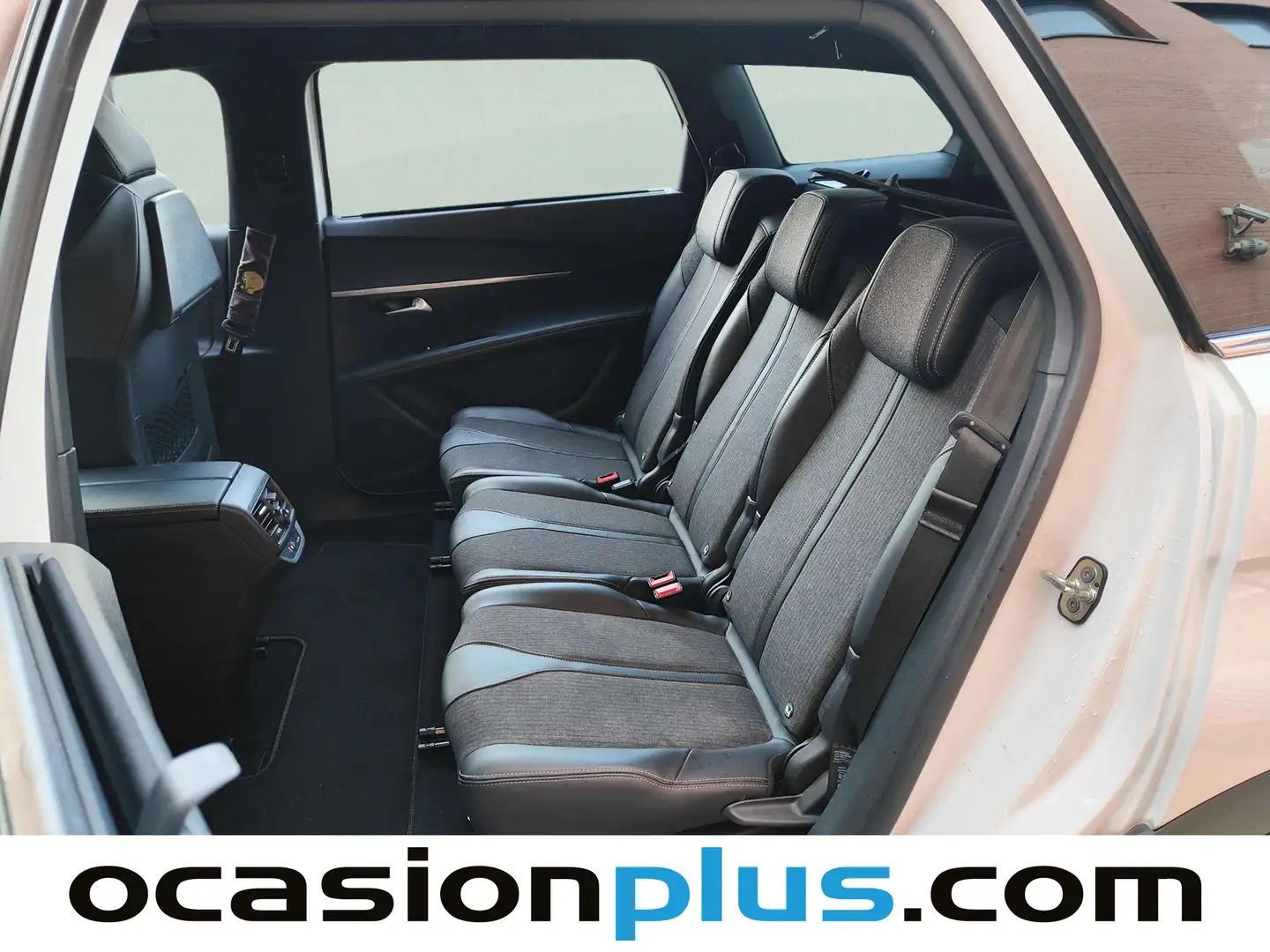 Foto Peugeot 5008 Peugeot 5008 BlueHDI 130 S&S GT Line EAT8 (130 CV) 7 Plazas