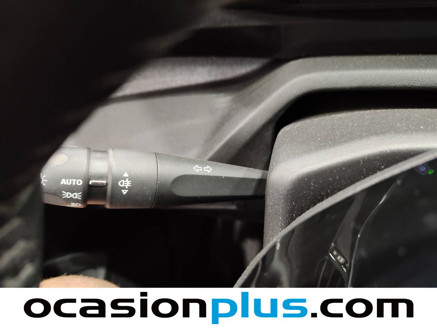 Foto Peugeot 308 Peugeot 308 PureTech 130 S&S Allure Pack EAT8 (130 CV)