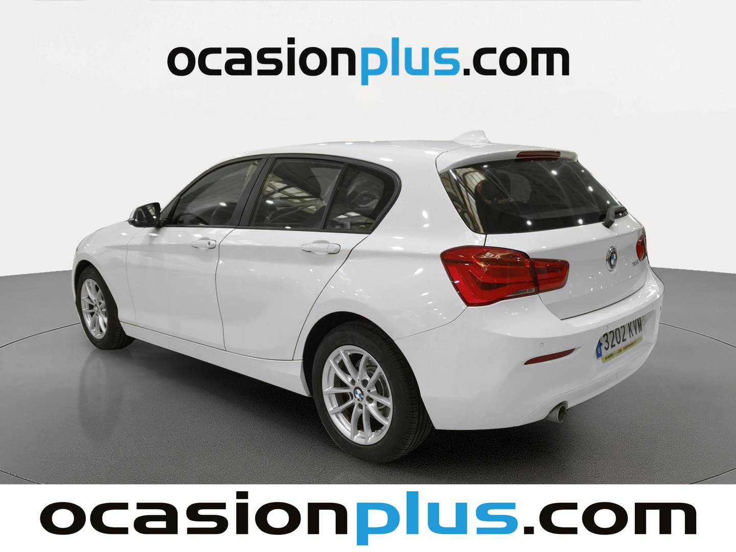 Foto trasera BMW Serie 1 BMW Serie 1 116i (109 CV) izquierda