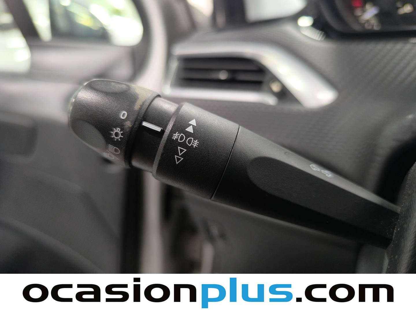 Peugeot 208 Peugeot 208 1.6 BlueHDi S&S Style (100 CV) de segunda mano