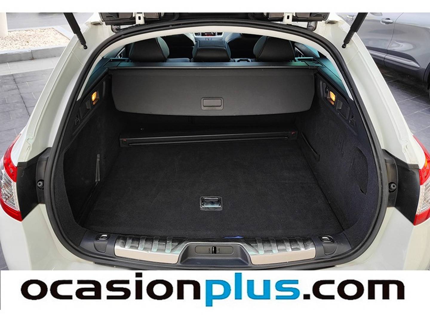 Foto Peugeot 508 Peugeot 508 RXH 2.0 BlueHDi Autom (180 CV)