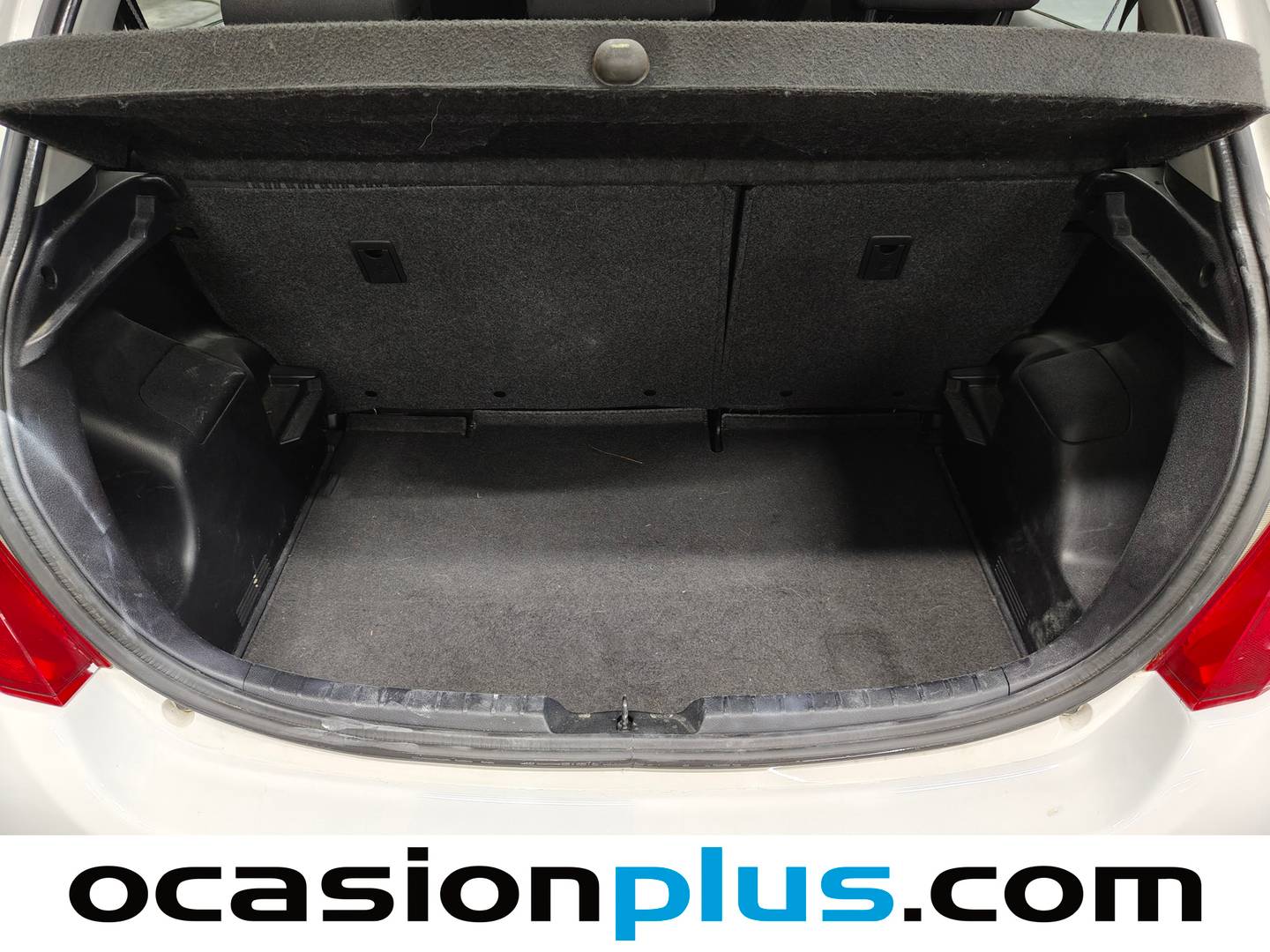 Fotos maletero Toyota Yaris Toyota Yaris 1.0 Active  (69 CV)