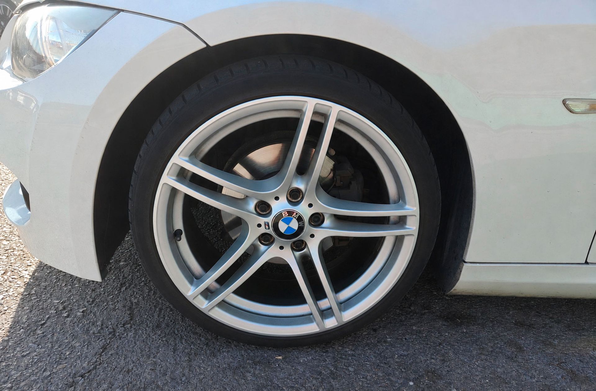 BMW Serie 3 320i Coupe - foto 30