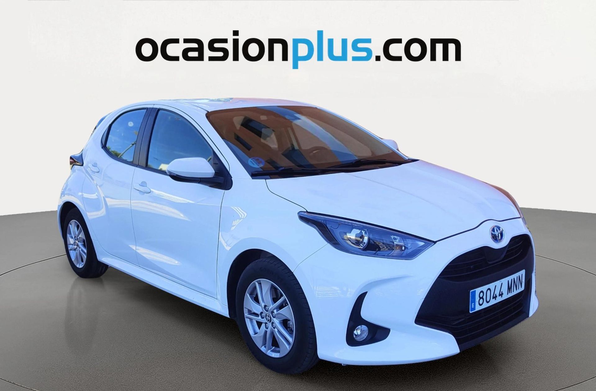 Toyota Yaris 120H Business Plus - foto 2