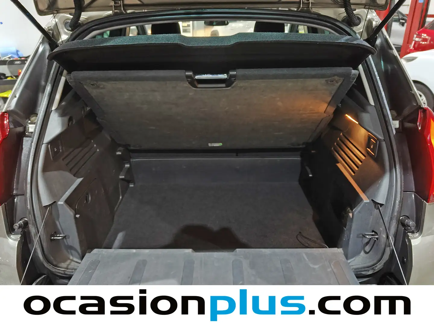 Foto Peugeot 3008 Peugeot 3008 1.2 PureTech Style S&S (130 CV)