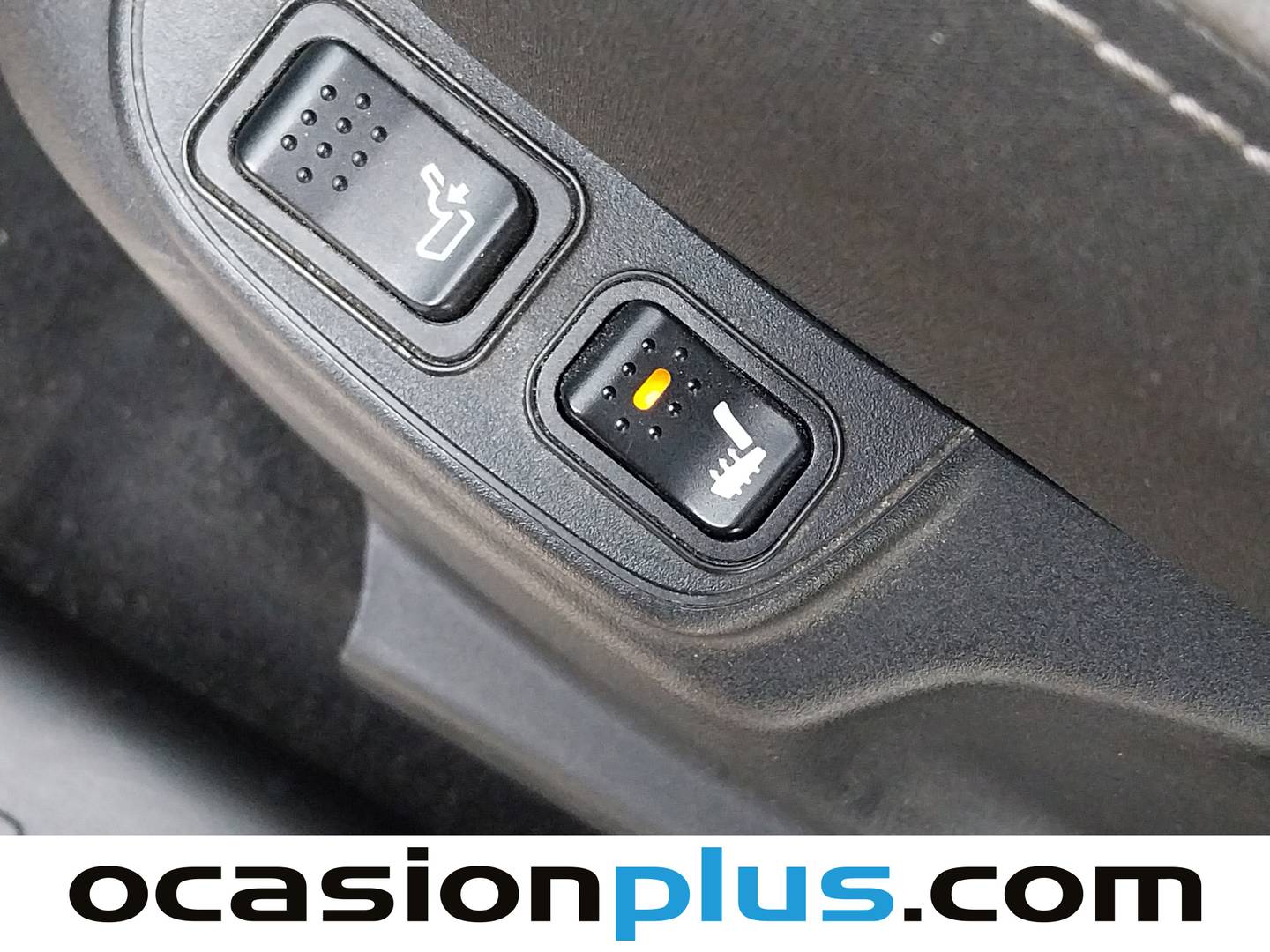 Extras y acabados del Fiat 500L Fiat 500L 1.4 16v Cross (95 CV)