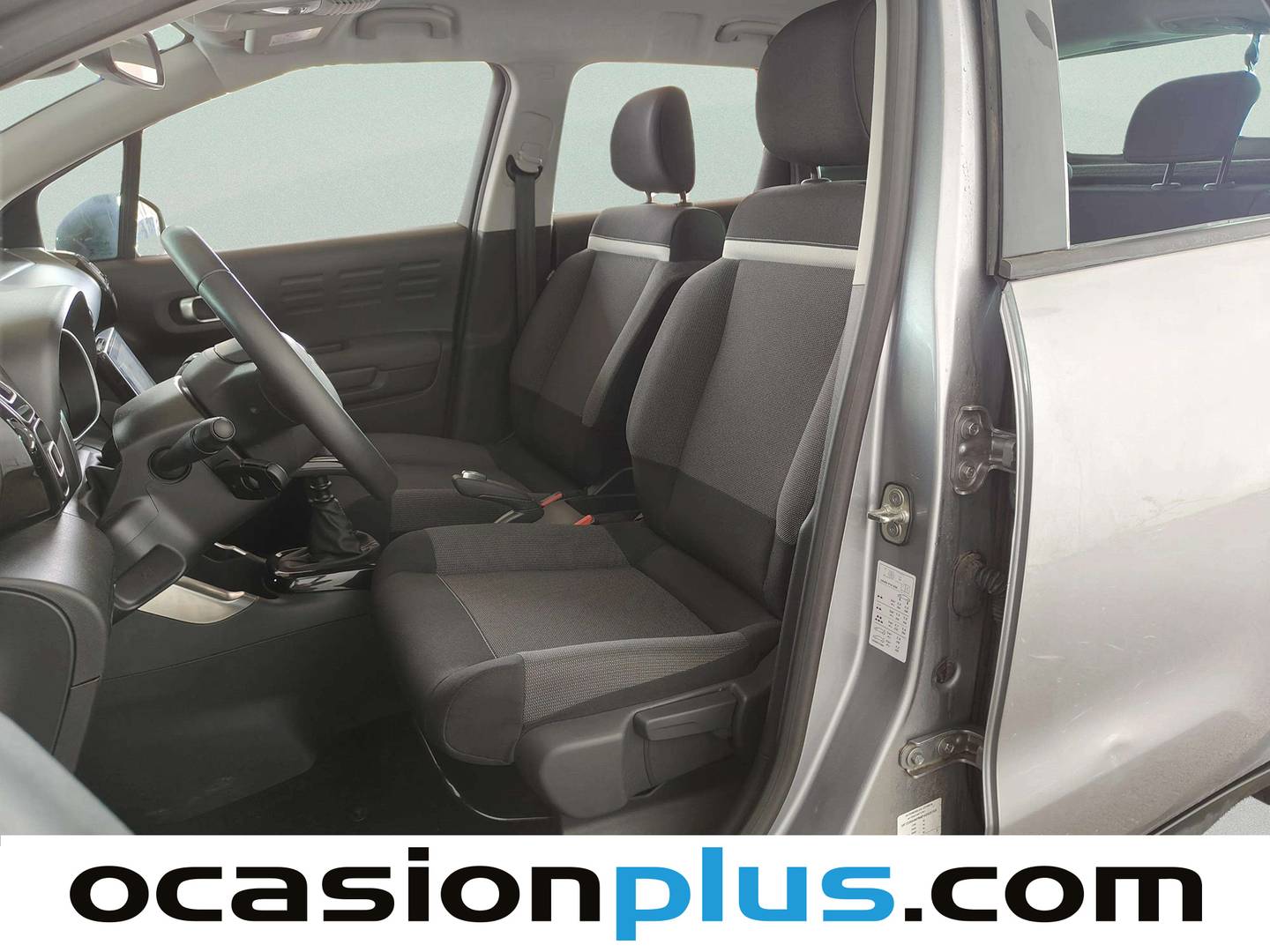 Foto asientos delanteros Citroën C3 Aircross Citroën C3 Aircross PureTech 110 S&S Shine (110 CV)
