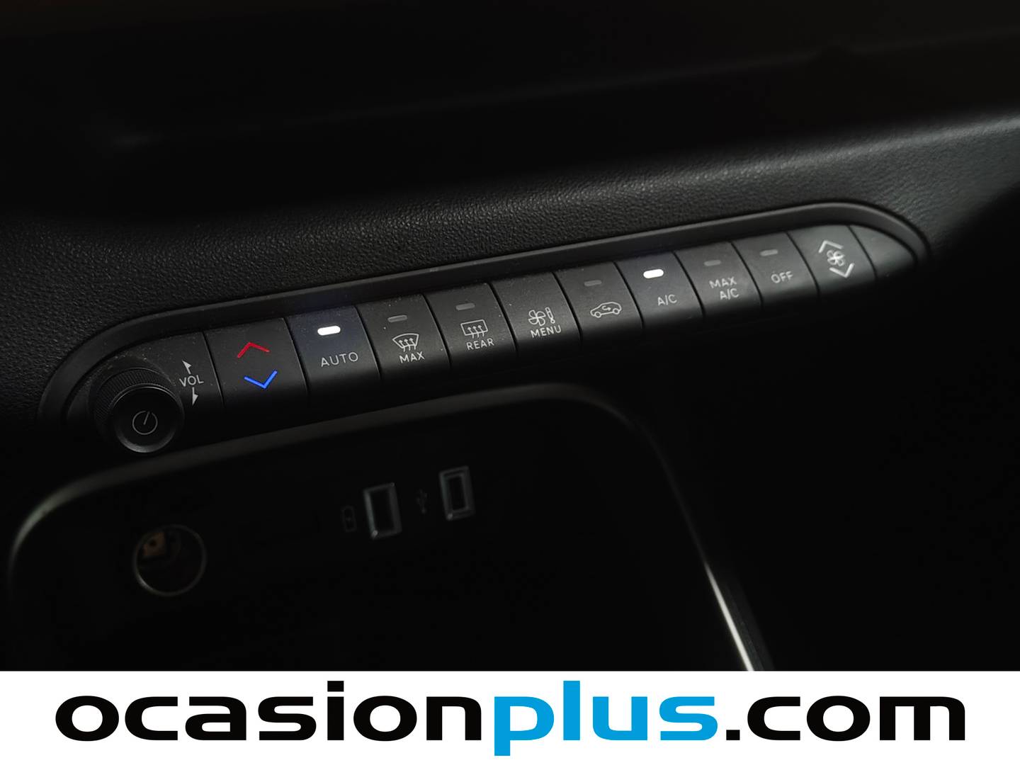 Foto Jeep Avenger Jeep Avenger 1.2 G Summit (100 CV)