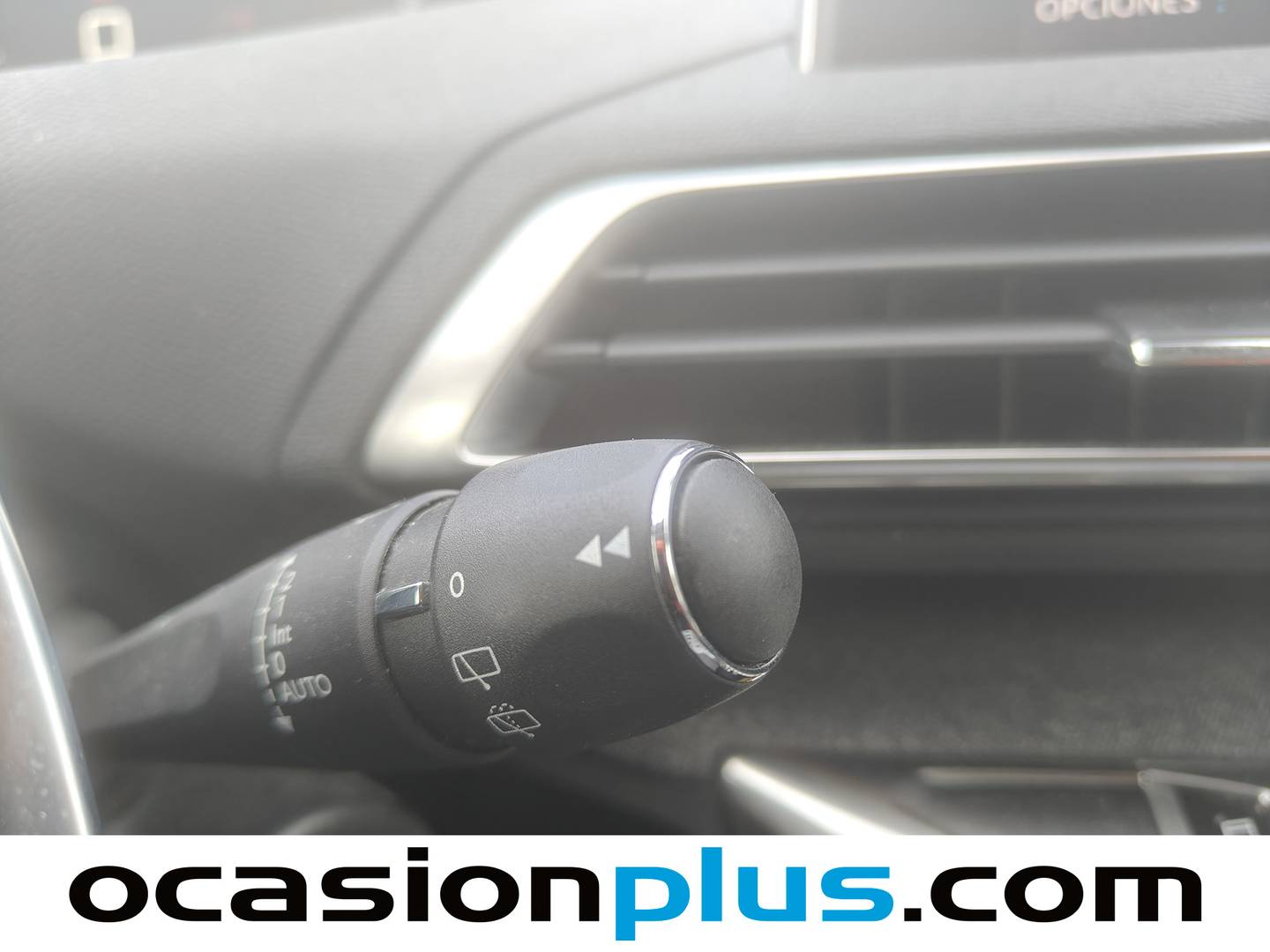 Foto Peugeot 3008 Peugeot 3008 PureTech 130 Allure EAT6 (130 CV)