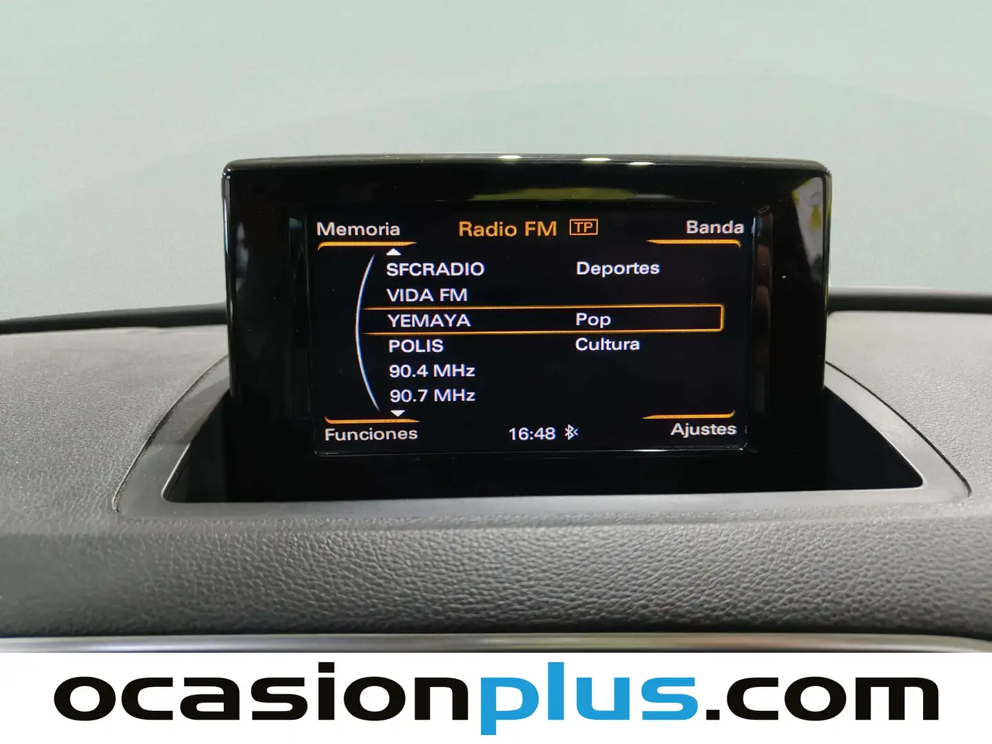 Foto Audi Q3 Audi Q3 design edition 2.0 TDI (150 CV)