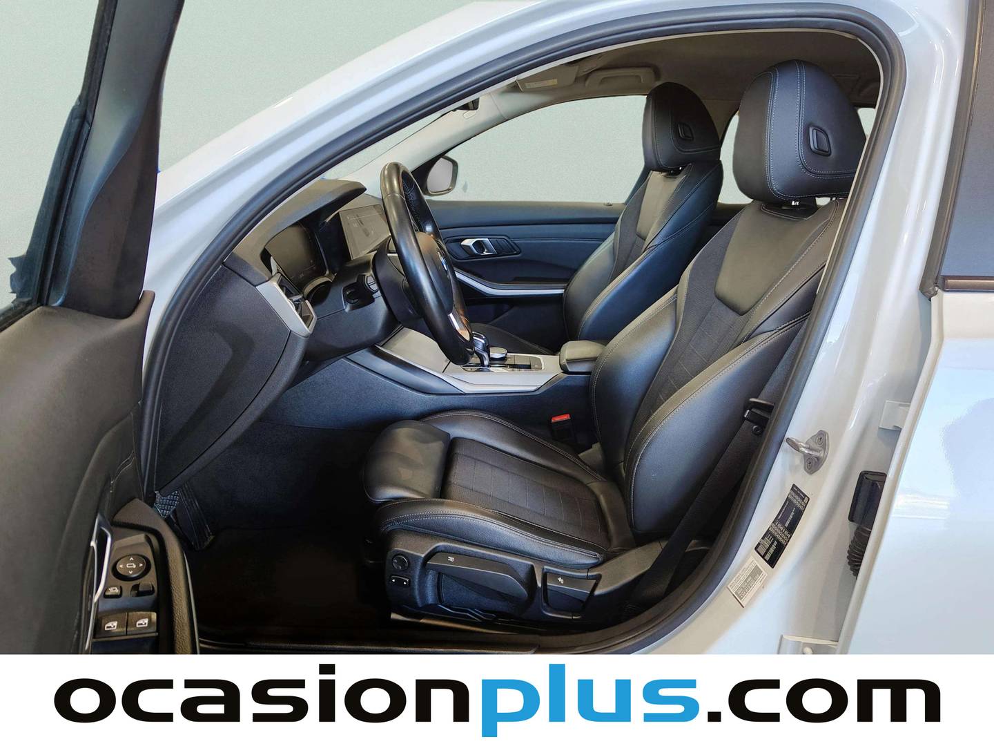 Foto asientos delanteros BMW Serie 3 BMW Serie 3 318d Touring (150 CV)