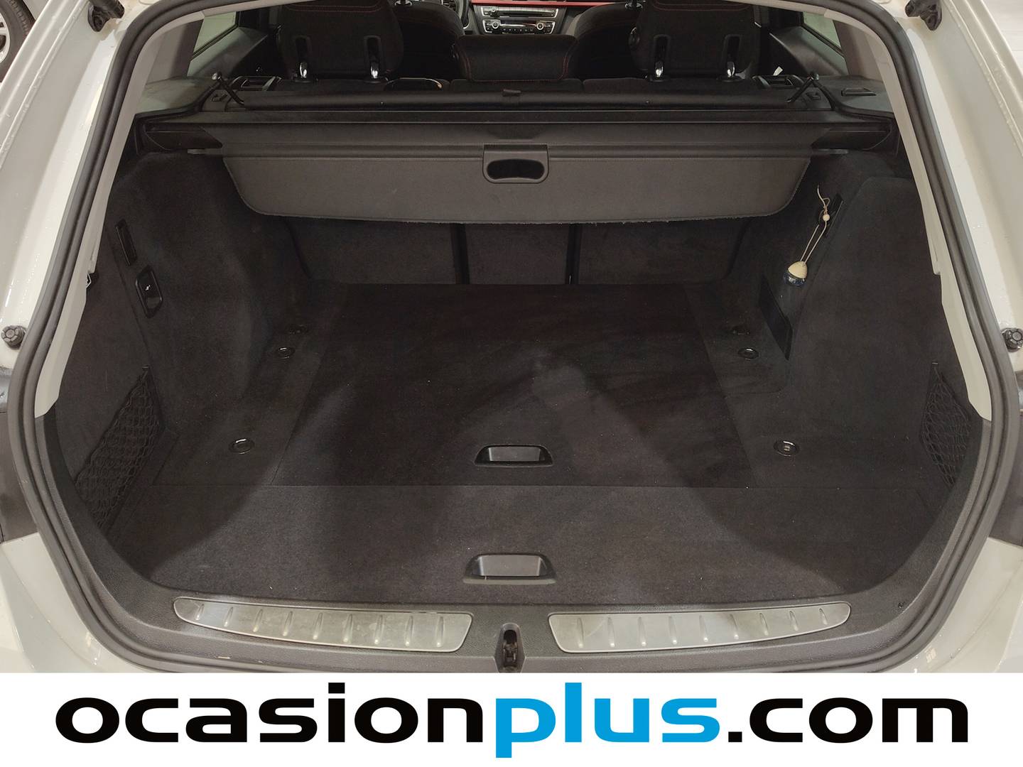 Fotos maletero BMW Serie 3 BMW Serie 3 318d Touring (143 CV)