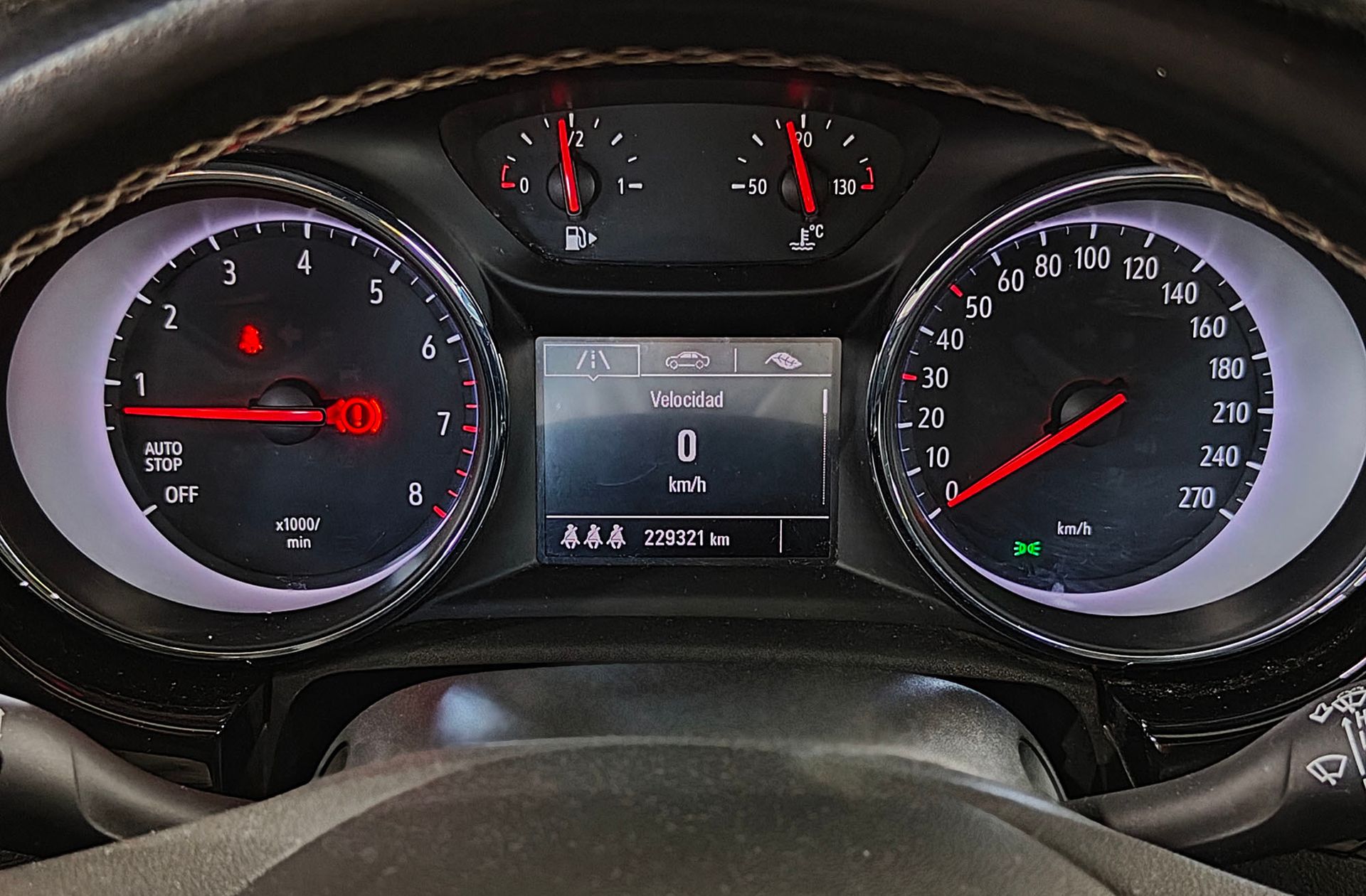 Opel Astra 1.4 Turbo Dynamic - foto 23