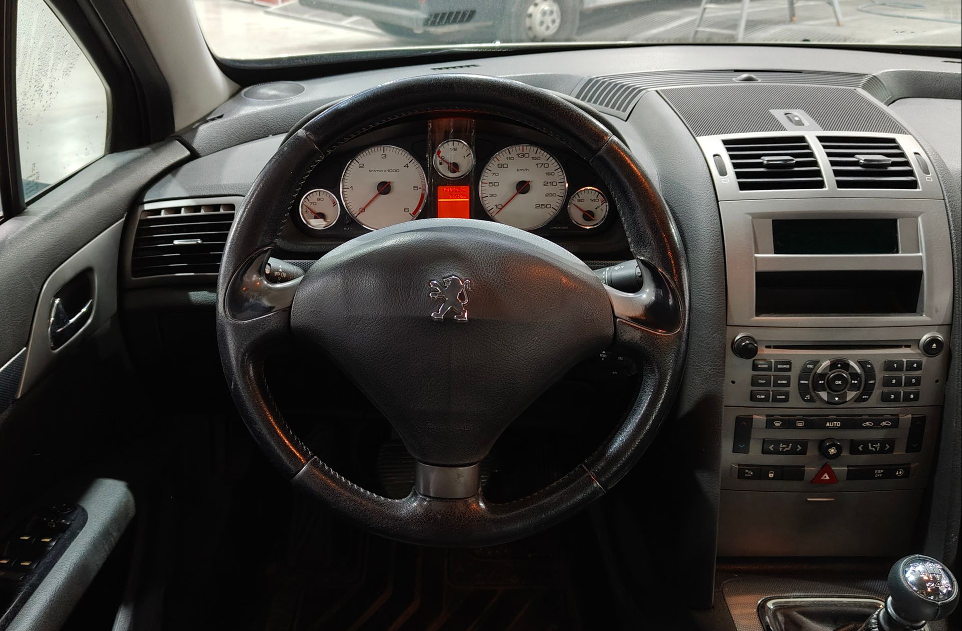 Peugeot 407 2.0 HDi ST Sport Pack - foto 20