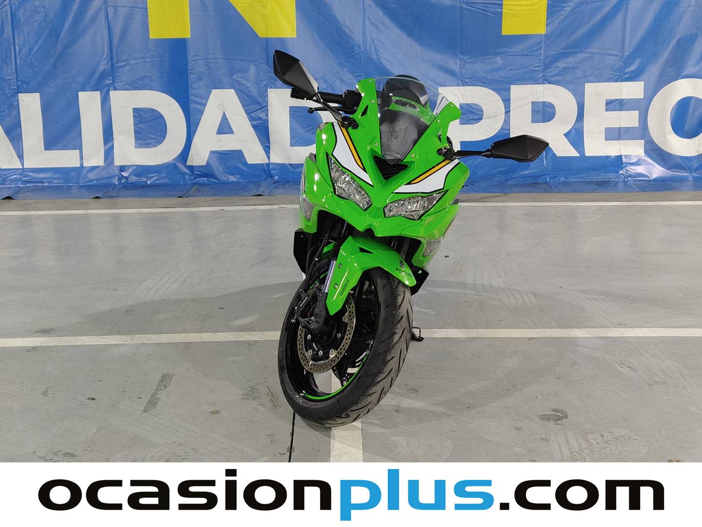 Foto Kawasaki Ninja ZX-4RR Kawasaki Ninja ZX-4RR (77 CV)