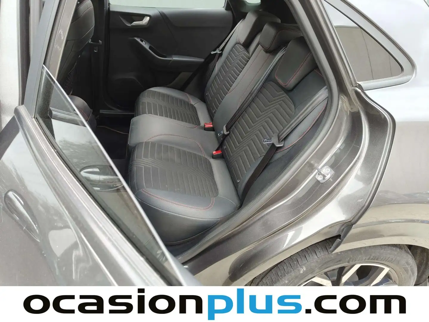 Foto Ford Puma Ford Puma 1.0 EcoBoost MHEV ST-Line X  (125 CV)