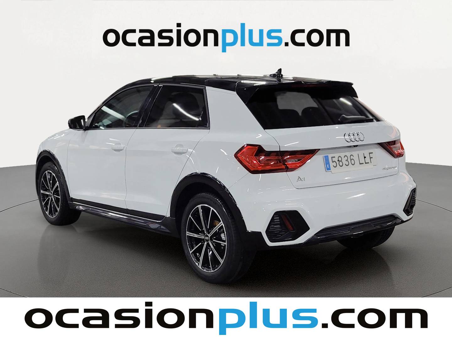 Foto trasera Audi A1 Audi A1 Citycarver 30 TFSI (110 CV) S tronic izquierda