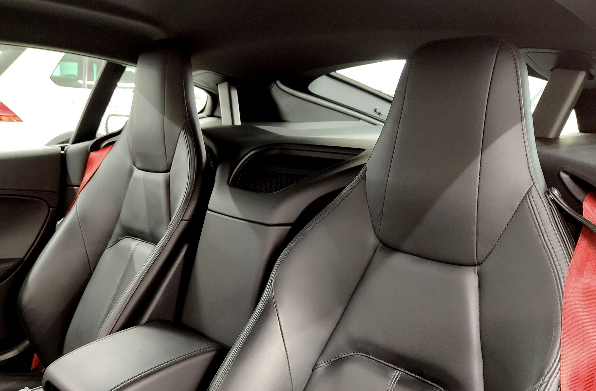 Jaguar F-Type Coupe 2.0 i4 - foto 7