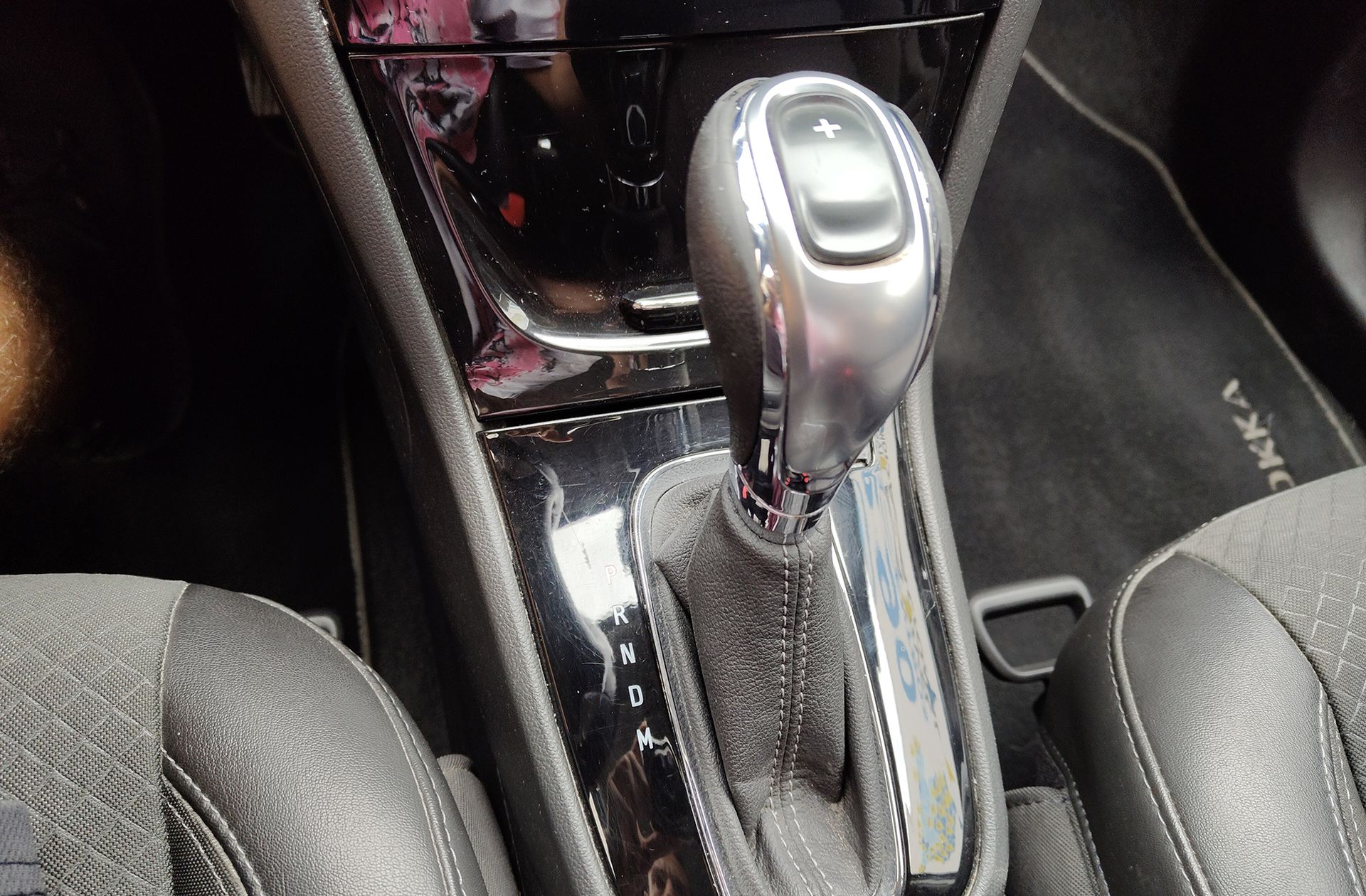 Opel Mokka 1.4 Turbo Excellence 4x2 - foto 5