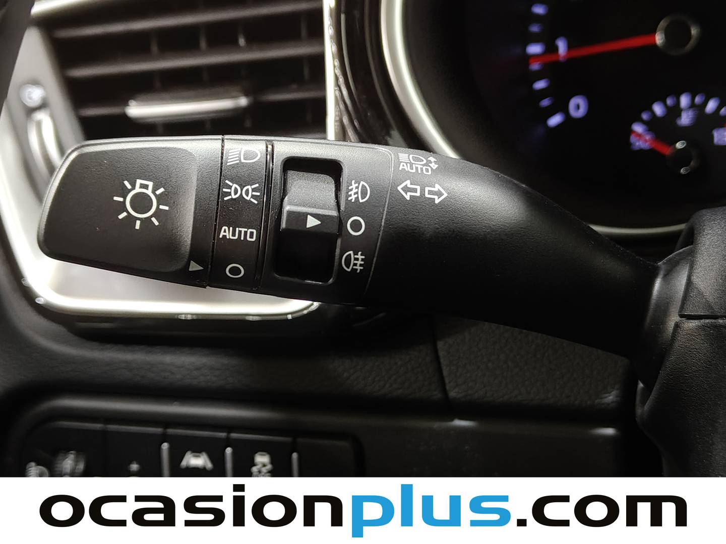 Foto KIA XCeed Kia XCeed 1.5 MHEV iMT Tech (140 CV)