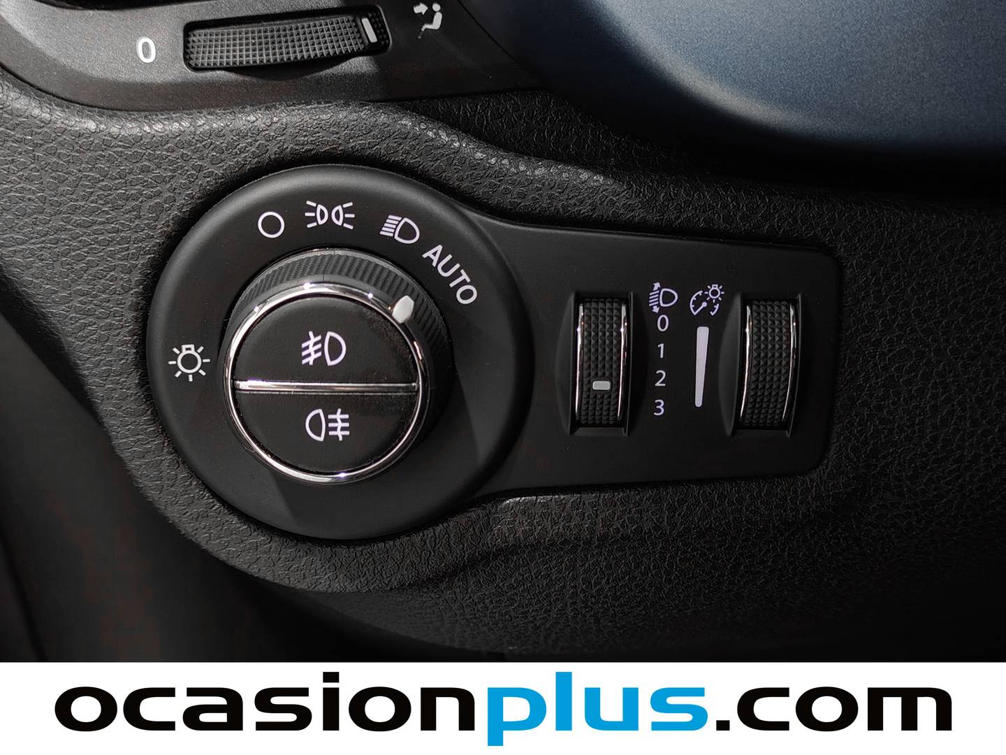 Acabados Fiat 500X Fiat 500X 1.6 E-Torq City Cross 4x2 (110 CV)