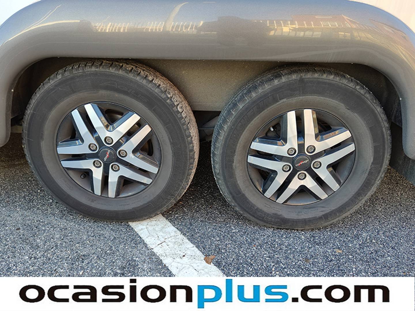 Foto Carthago Chic E line Carthago Chic E line I51Q Liner (177 CV) 4 Plazas