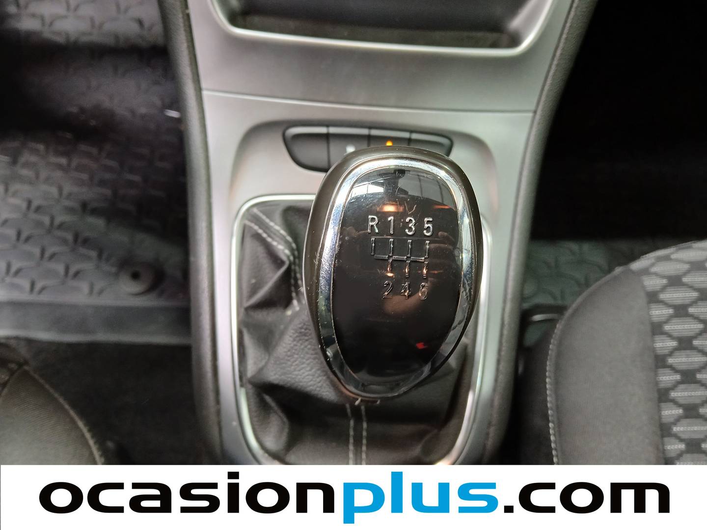 Opel Astra Opel Astra 1.6 CDTi Business + (110 CV) de segunda mano