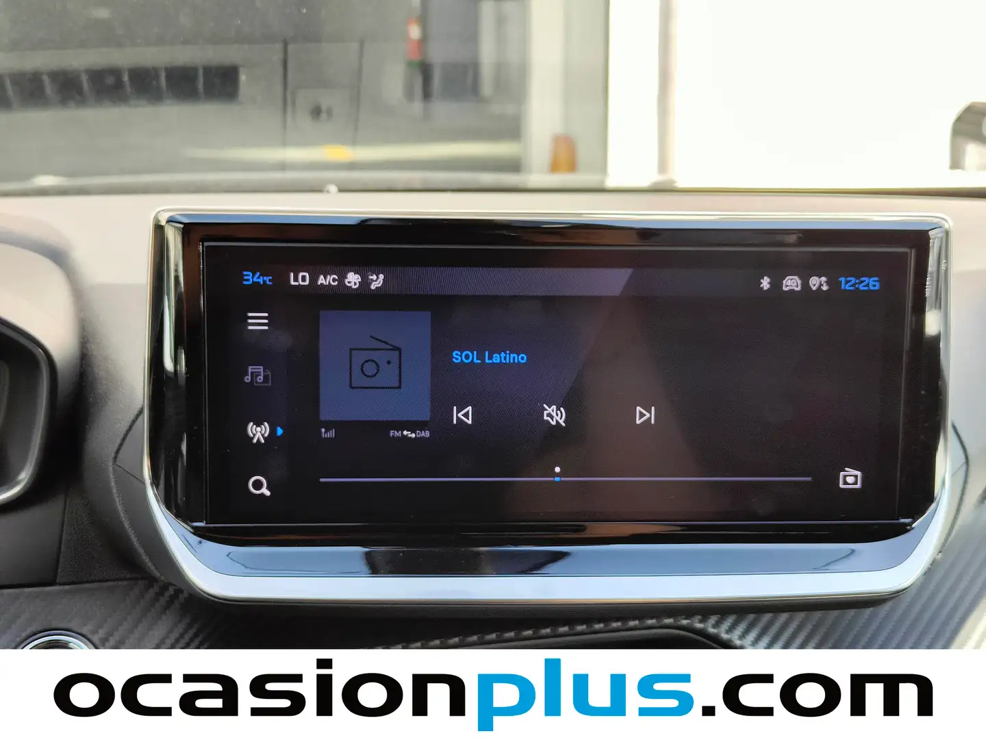 Foto Peugeot 2008 Peugeot 2008 Allure Hybrid eDCS6 (136 CV)