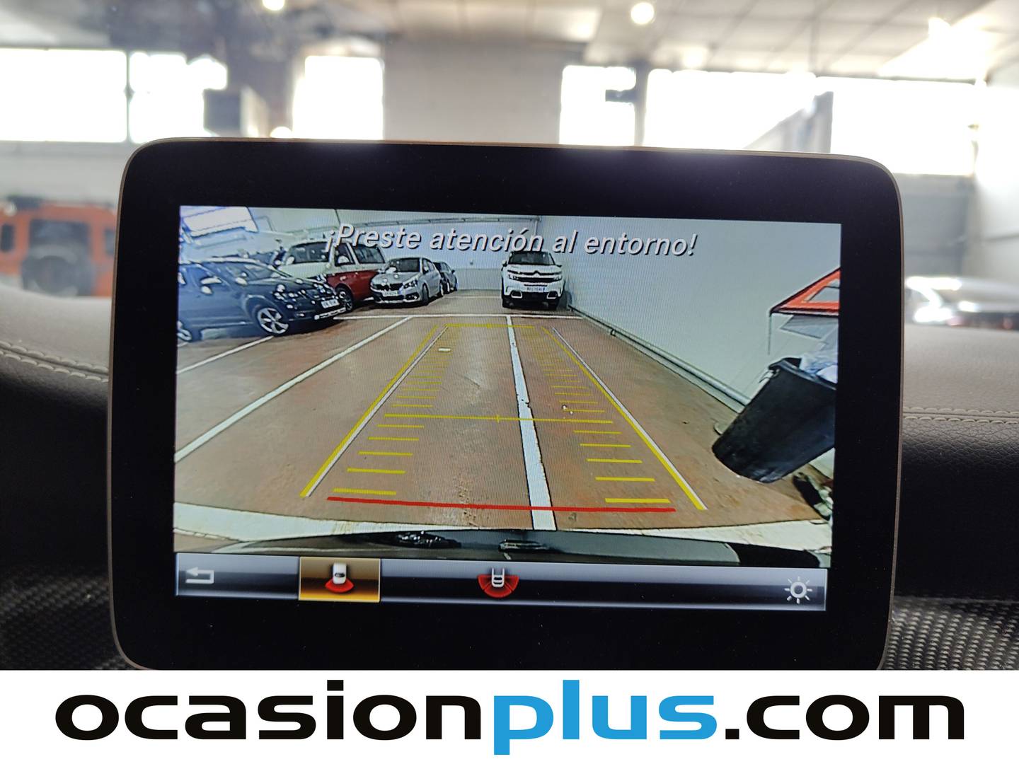 Equipamiento del Mercedes CLA Mercedes CLA 180 (122 CV) Pack AMG