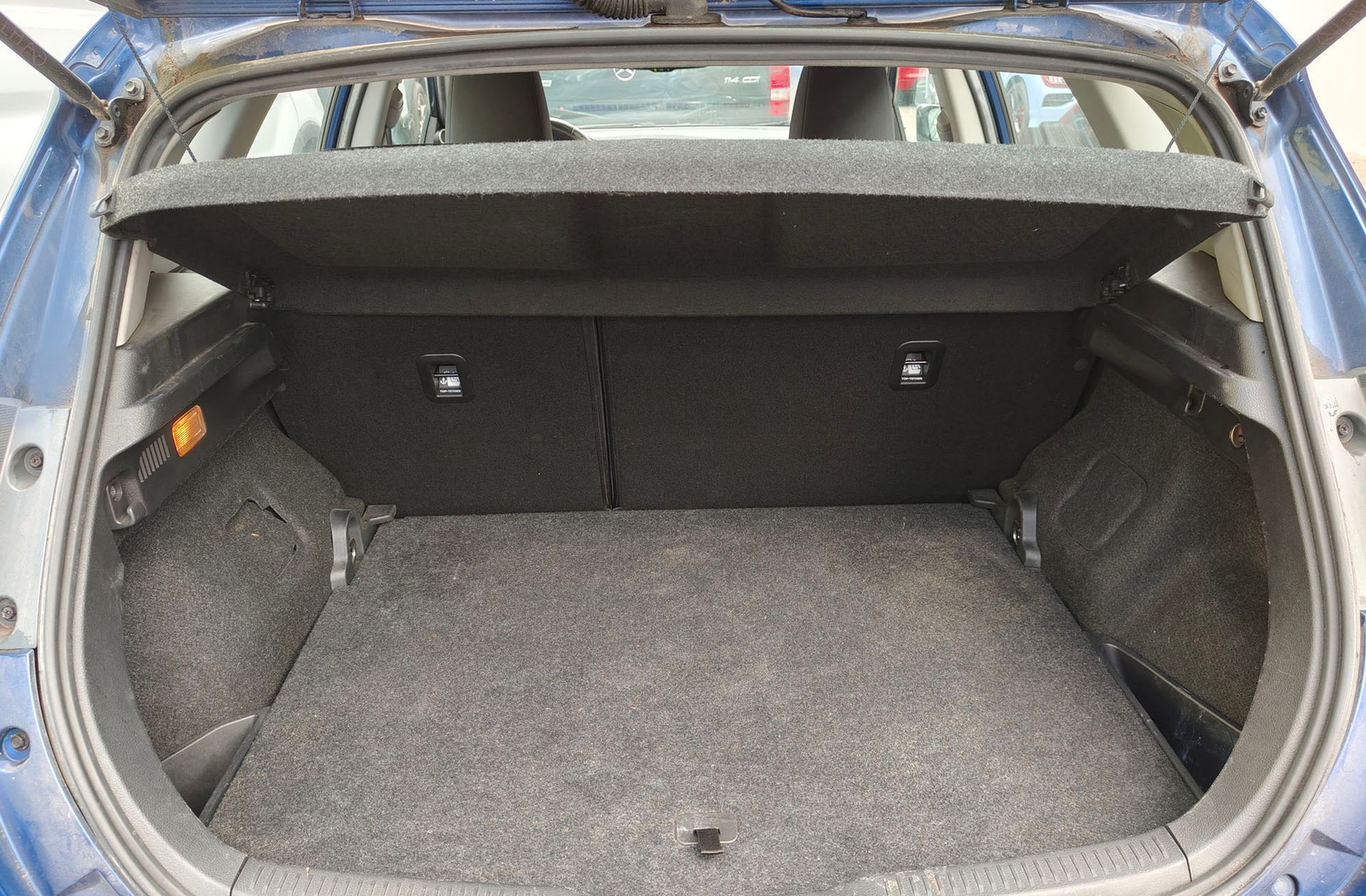 Toyota Auris 1.4 90 D Active - foto 14