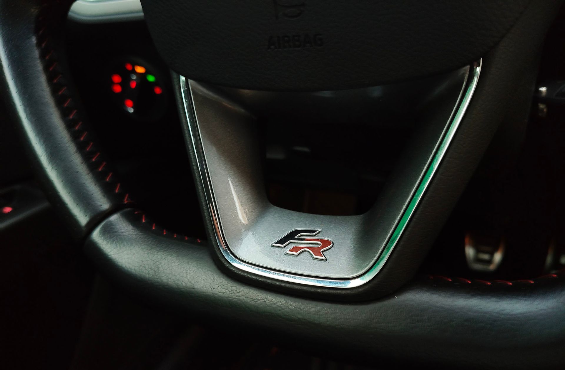 SEAT León ST 1.8 TSI FR - foto 6
