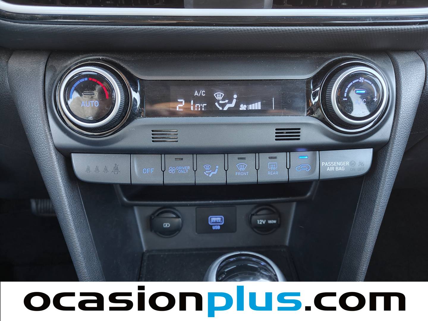 Foto Hyundai Kona Hyundai Kona 1.6 GDI HEV Klass DT (141 CV)