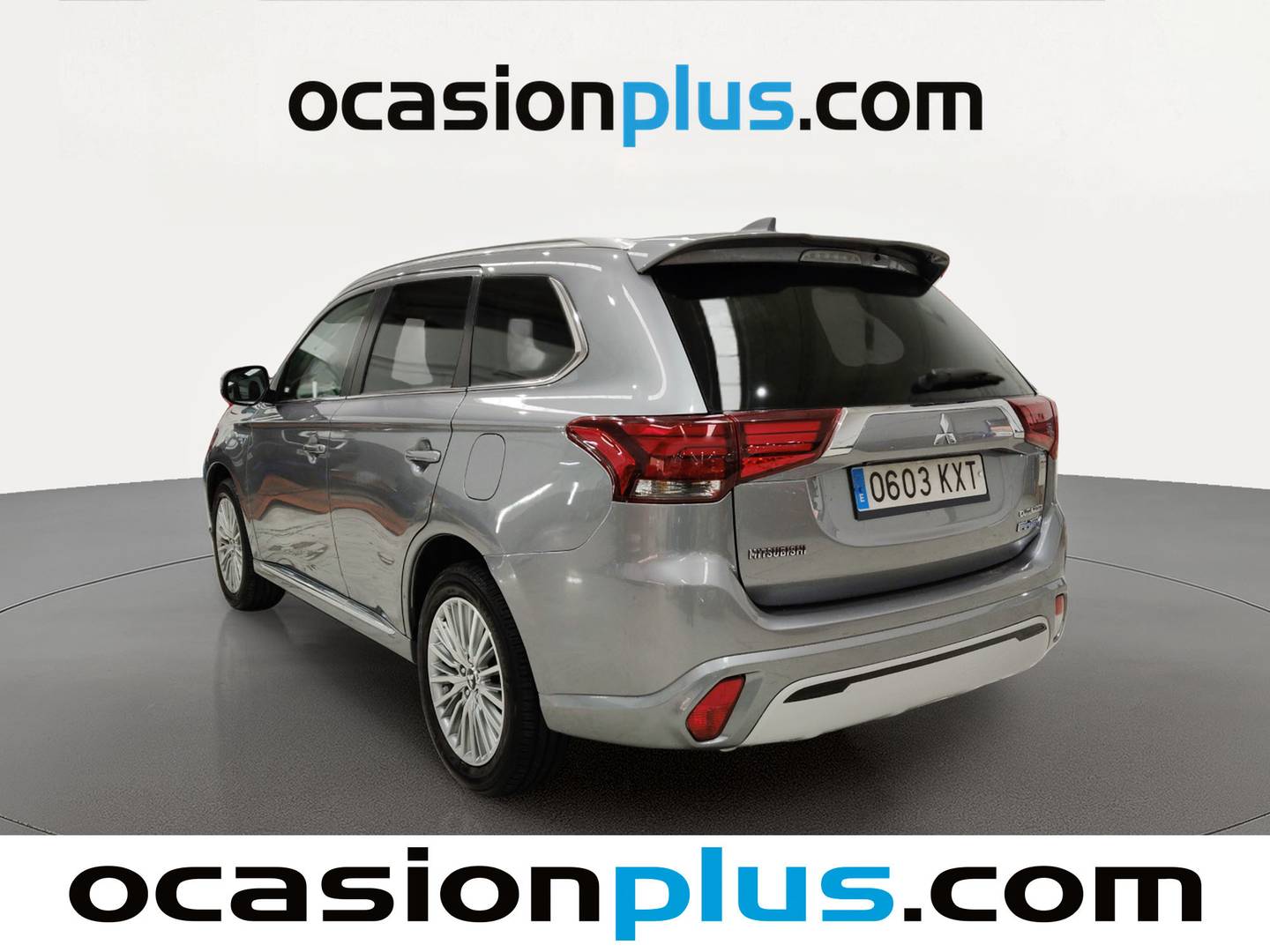 Foto trasera Mitsubishi Outlander Mitsubishi Outlander 2.4 PHEV Motion 4WD Auto (224 CV) izquierda