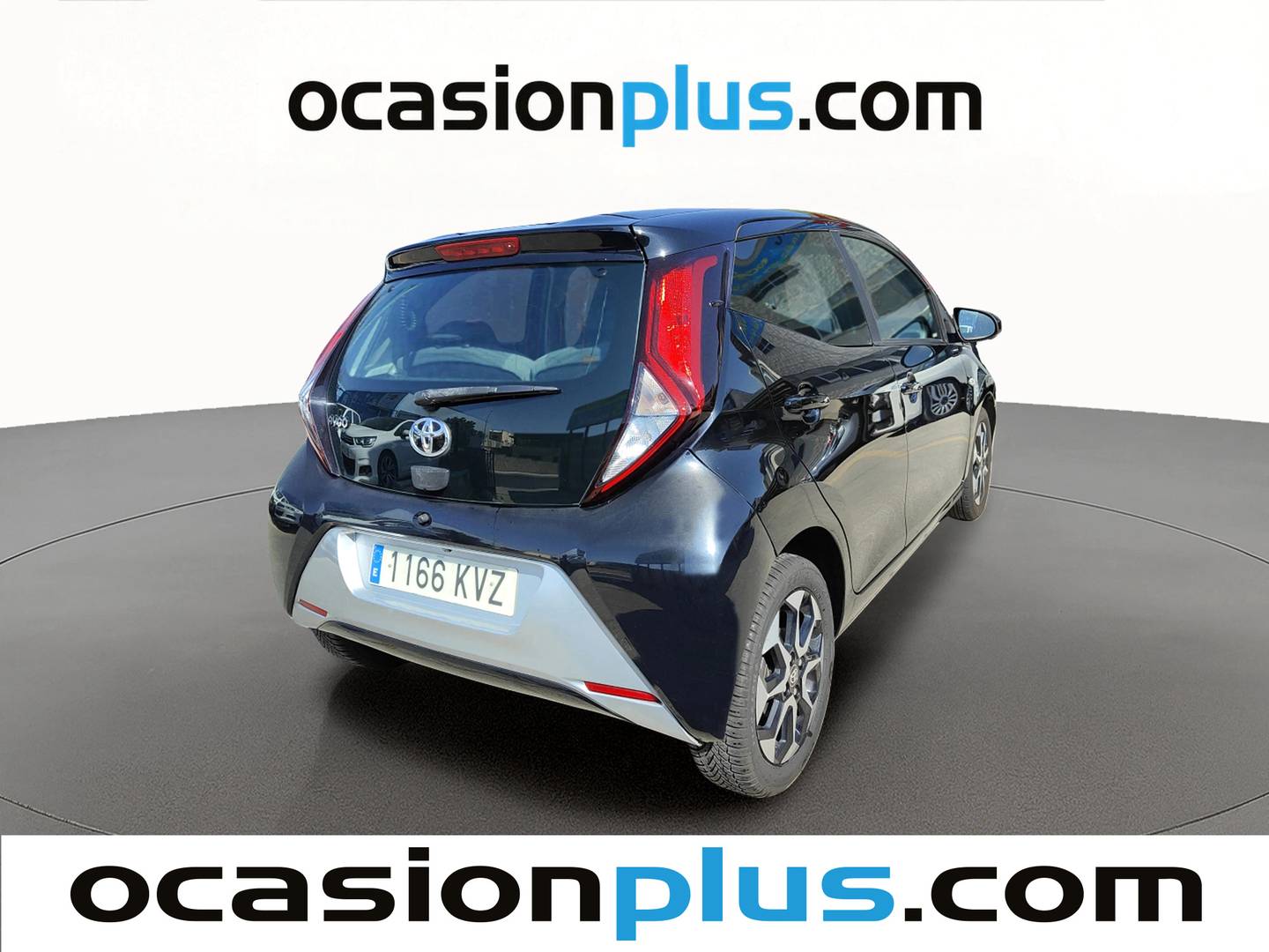 Foto trasera Toyota Aygo Toyota Aygo 1.0 70 X-Play (72 CV) derecha