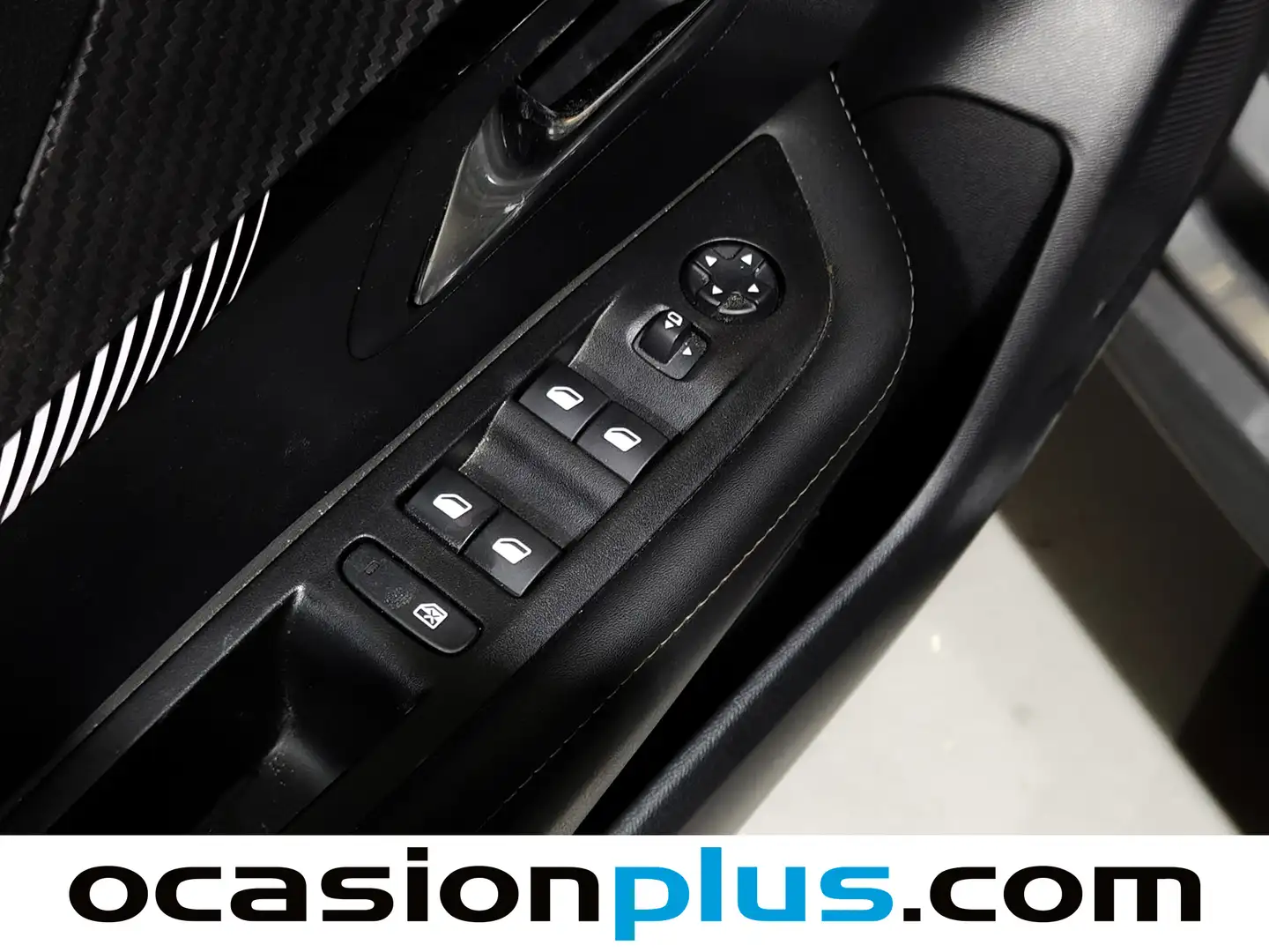 Foto Peugeot 208 Peugeot 208 PureTech 100 Allure (100 CV)