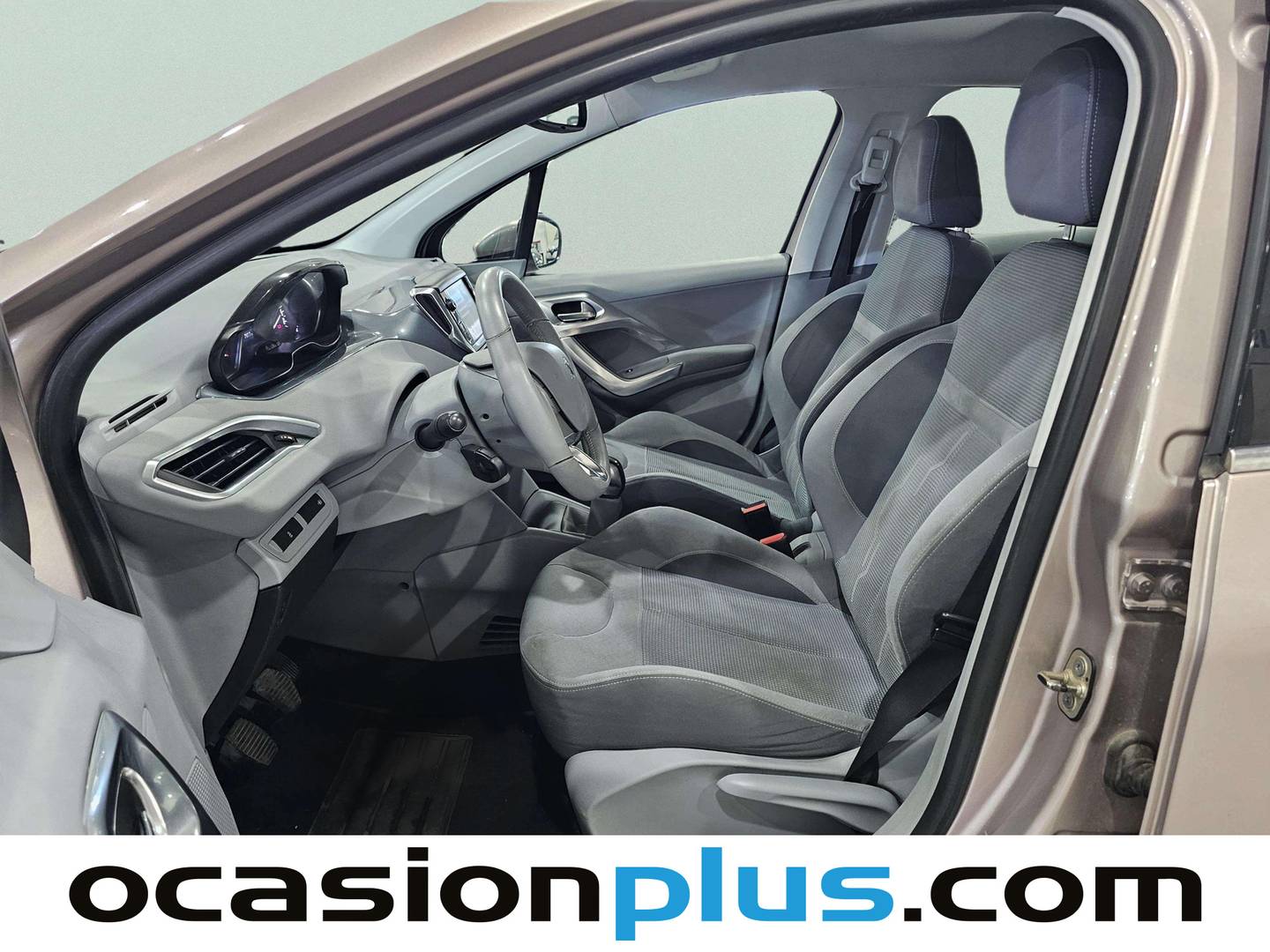 Foto asientos delanteros Peugeot 208 Peugeot 208 1.6 VTi ALLURE (120 CV)